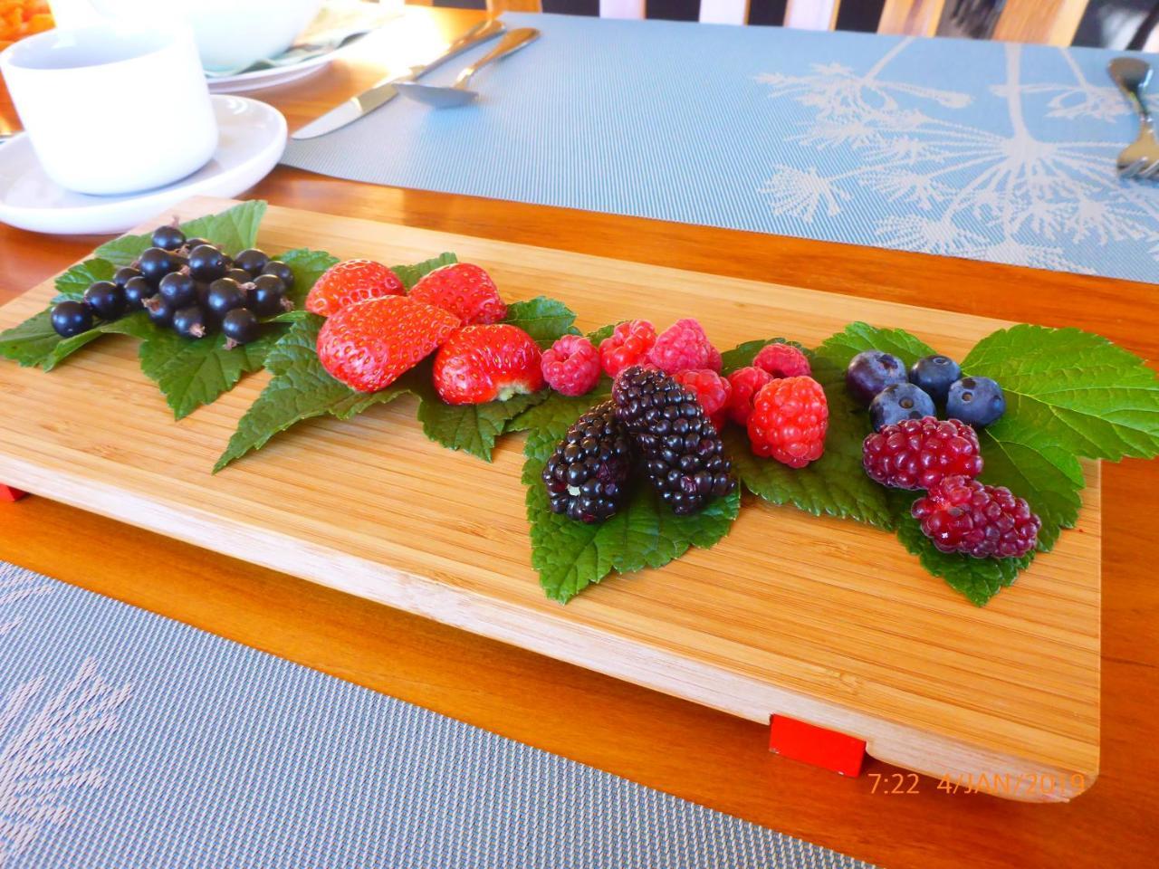 Fran And Frankie'S Bed & Breakfast Luggate Ngoại thất bức ảnh